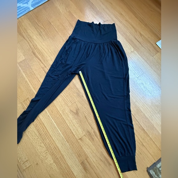 Athleta Jogger Black Pants XS Petite - Picture 3 of 8